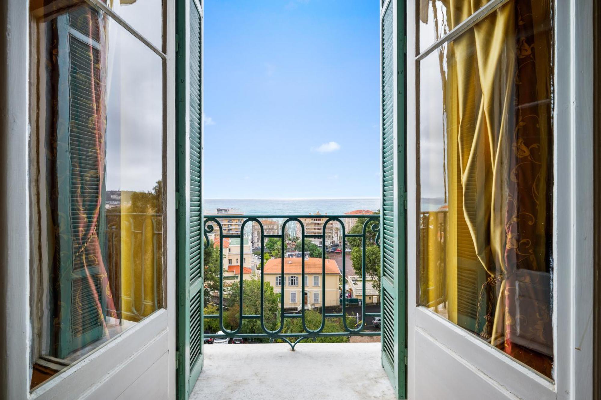 Appartement Le Coq Tersling - Residential Parking - Ac - Sea View à Menton Extérieur photo